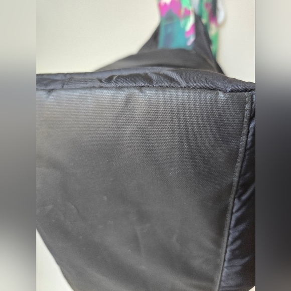 ADIDAS Duffle Sport Active Fitness Travel Fearless Nylon Bag Black Green Coral - Picture 10 of 10